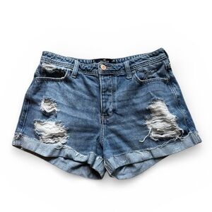 Hollister Y2K Denim Shorts Size 9 Low Rise Jean Shorts